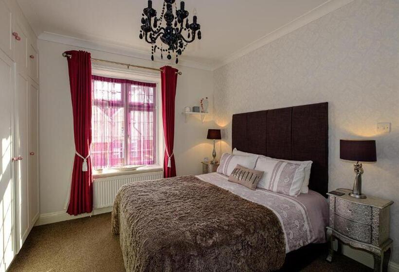 تختخواب و صبحانه Robertsbrook Guest House