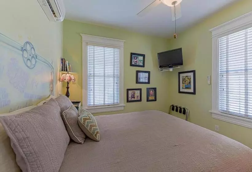 مبيت وإفطار Summer Nites