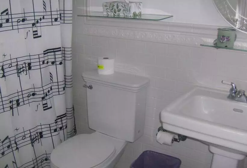 مبيت وإفطار Summer Nites