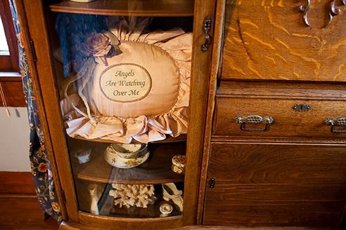 ベッドアンドブレックファースト The Hale House Inn