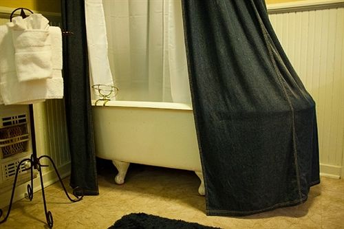 ベッドアンドブレックファースト The Hale House Inn