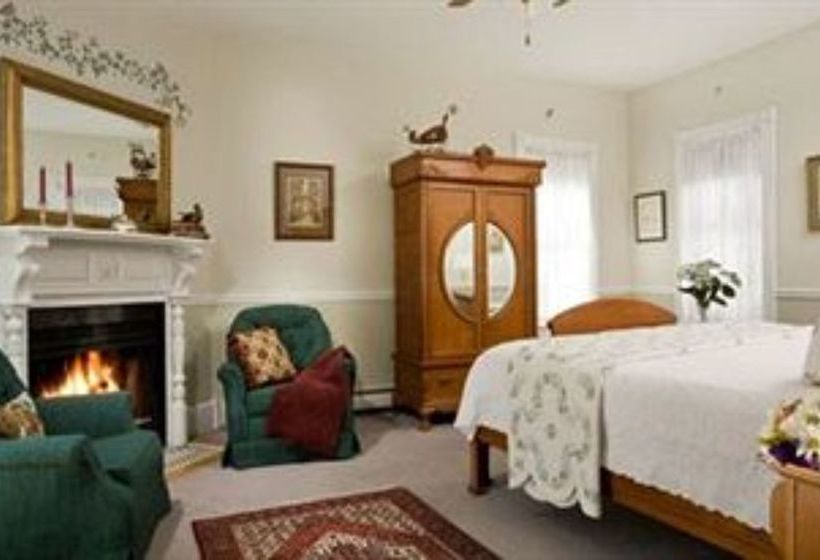 민박 The Maple Leaf Inn