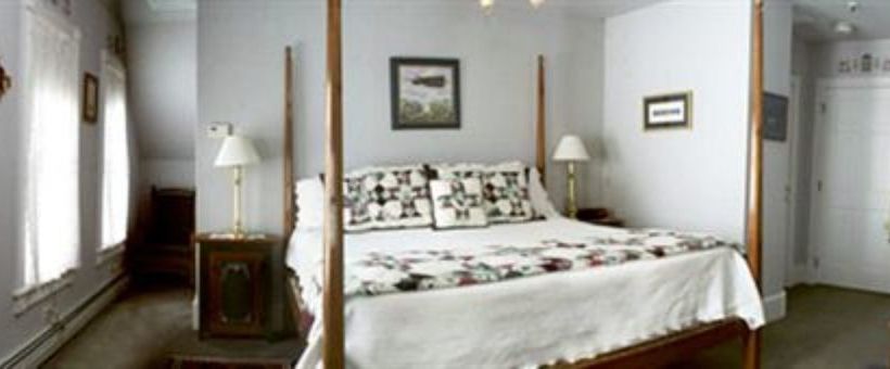 민박 The Maple Leaf Inn