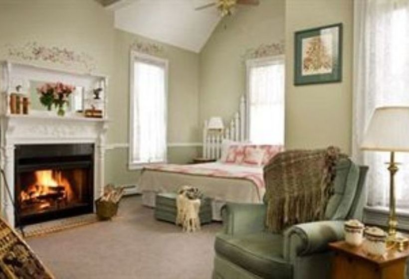 민박 The Maple Leaf Inn