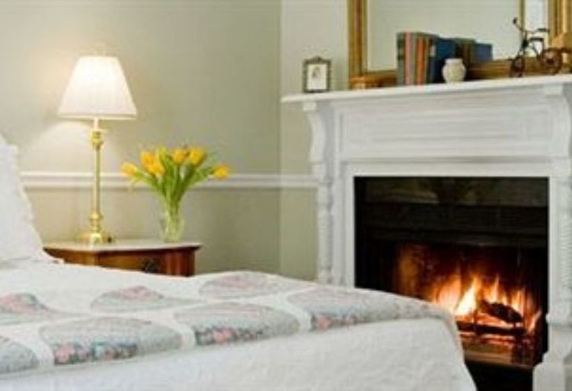 민박 The Maple Leaf Inn