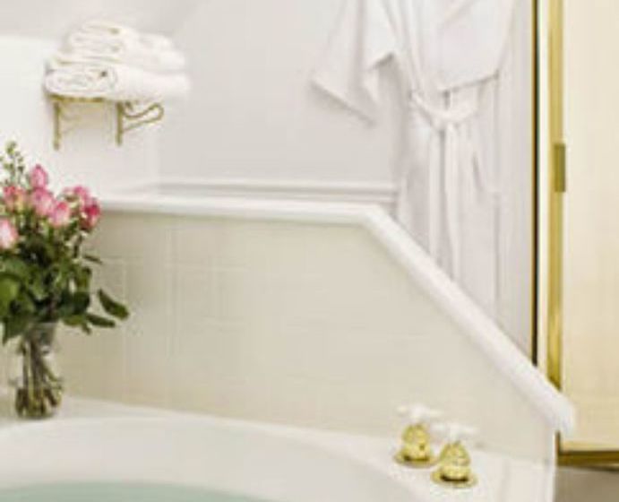 민박 The Maple Leaf Inn