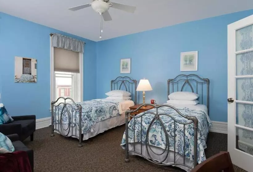 Carlisle House Bed And Breakfast