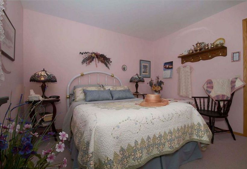 Evergreen Gate Bed And Breakfast