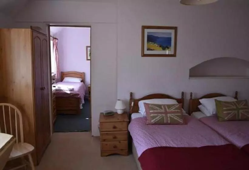 Bed and Breakfast Flossies B And B