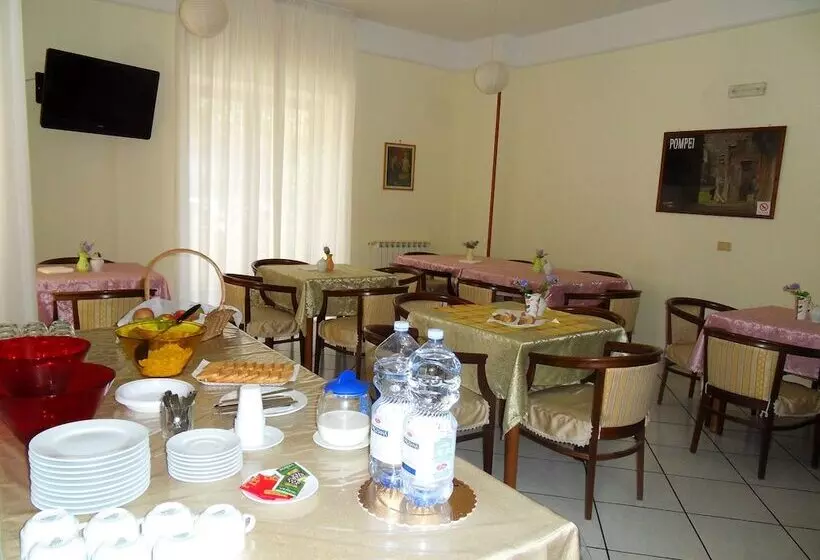 ホテル Astoria Pompei