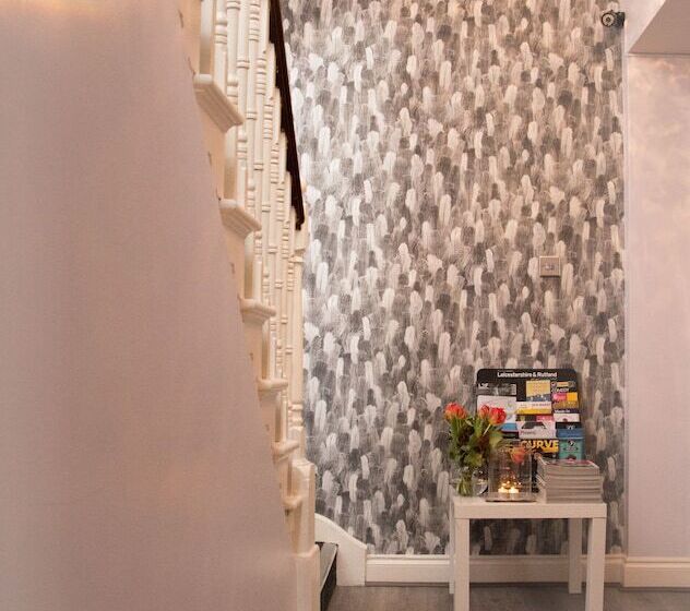 בית מלון כפרי Castle Park