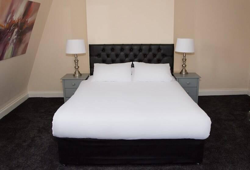 בית מלון כפרי Castle Park