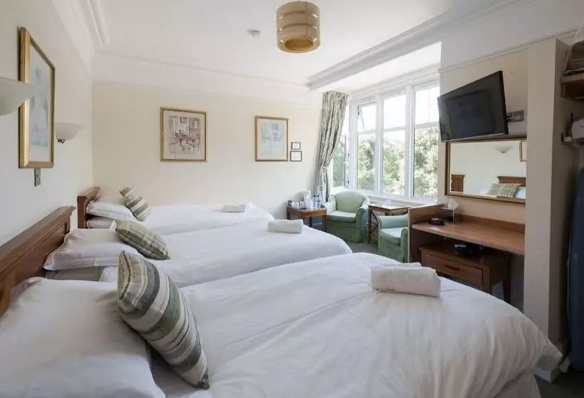 Hotel Downsview Guest House