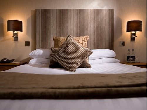 Malin Court Hotel And Restaurant