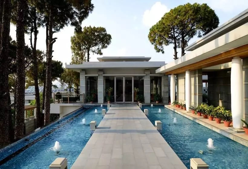 Szálloda Moksha Himalaya Spa Resort