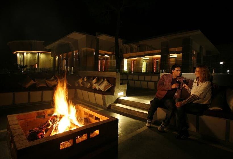 호텔 Moksha Himalaya Spa Resort