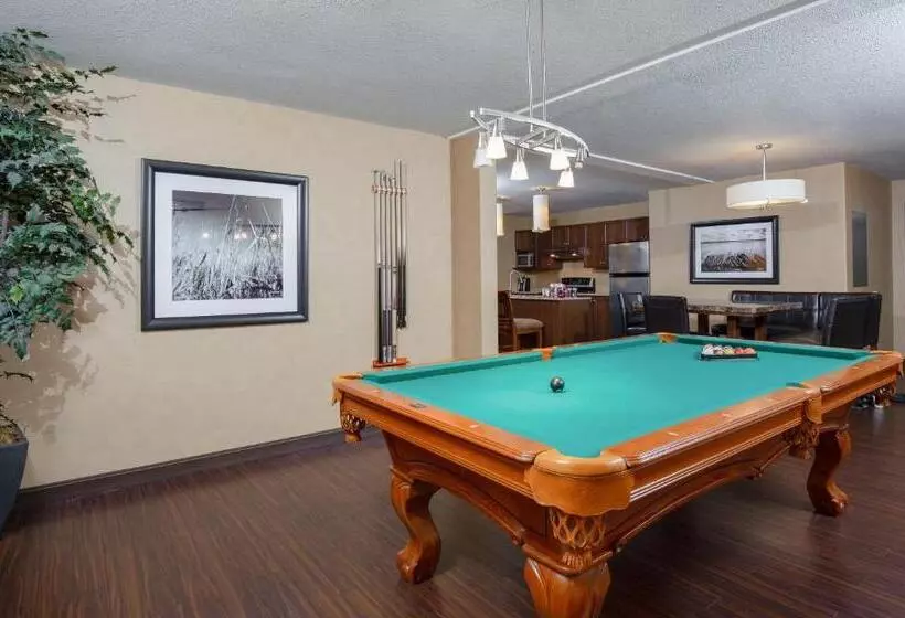 Pomeroy Hotel Fort St. John