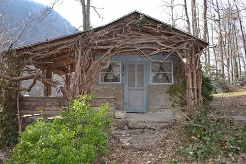 ホテル The Esmeralda Inn At Lake Lure