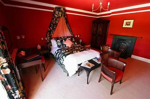 Отель Ty Mawr Mansion Country House