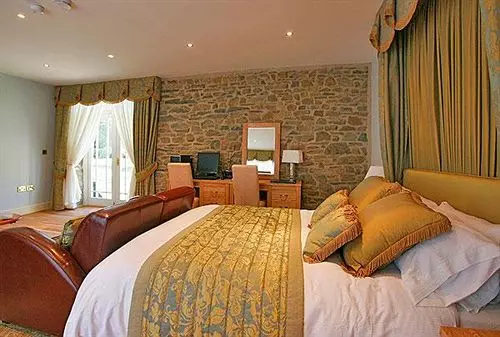 Отель Ty Mawr Mansion Country House