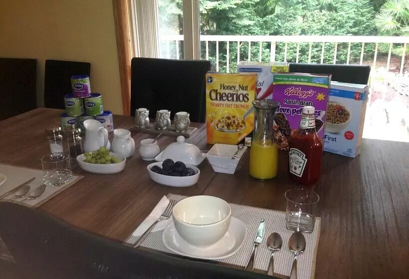 Maple View Bed And Breakfast