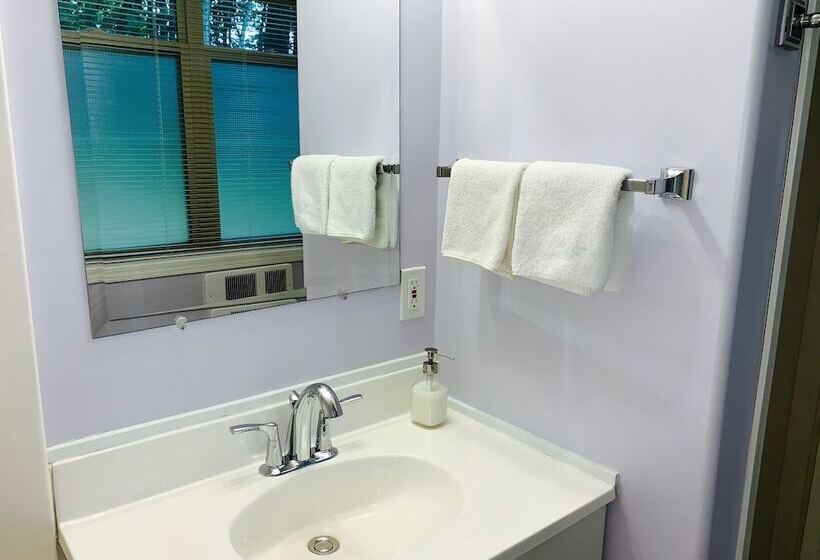 Maple View Bed And Breakfast