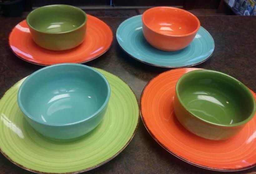 モーテル Blue Coast Inn & Suites