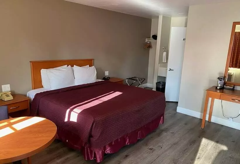 汽车旅馆  North Bay Inn Santa Rosa