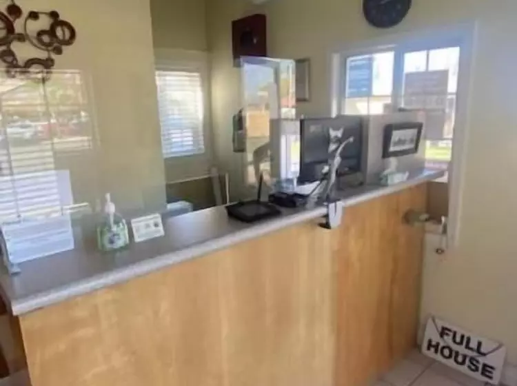 汽车旅馆  North Bay Inn Santa Rosa