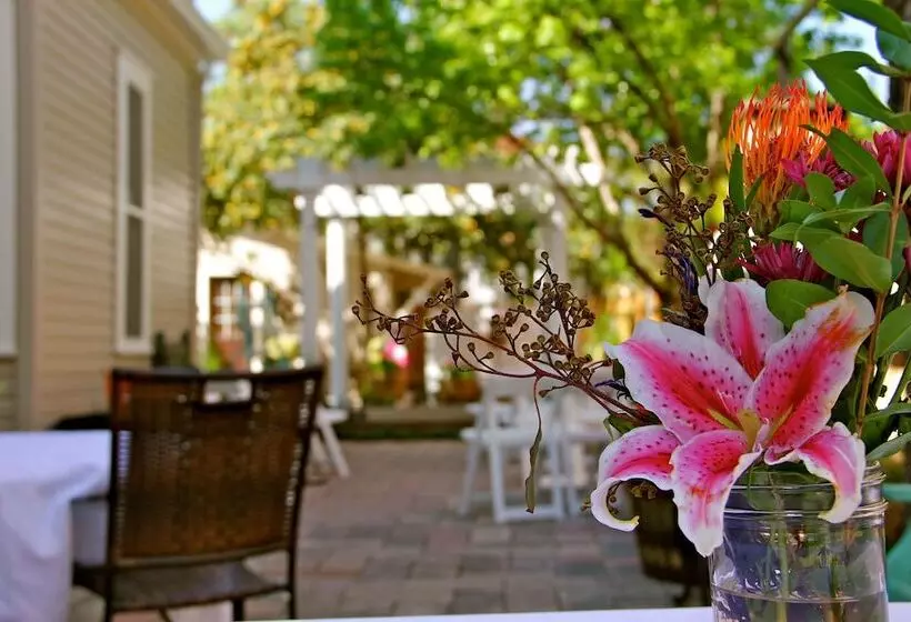 Aamiaismajoitus (B&B) O Casey S Boutique Inn