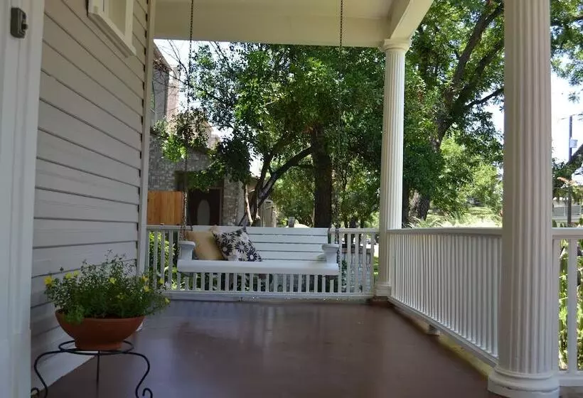 Aamiaismajoitus (B&B) O Casey S Boutique Inn