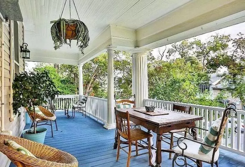 Aamiaismajoitus (B&B) O Casey S Boutique Inn