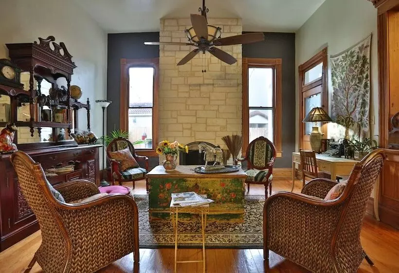 Aamiaismajoitus (B&B) O Casey S Boutique Inn