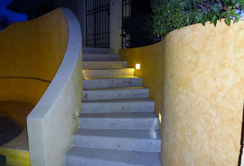 Paradise Ranch Estate