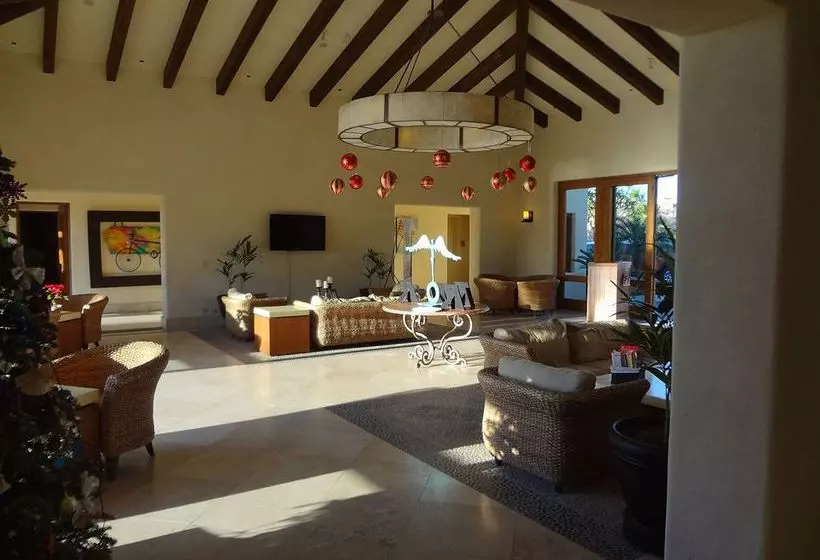 Paradise Ranch Estate