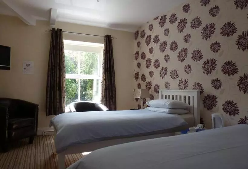 ペンション Hedgefield House