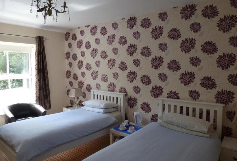 بنسيون Hedgefield House