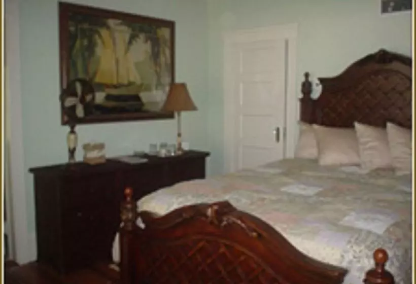 River Lily Inn Bed And Breakfast