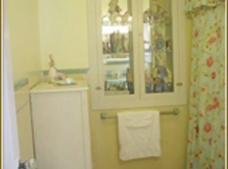 River Lily Inn Bed And Breakfast