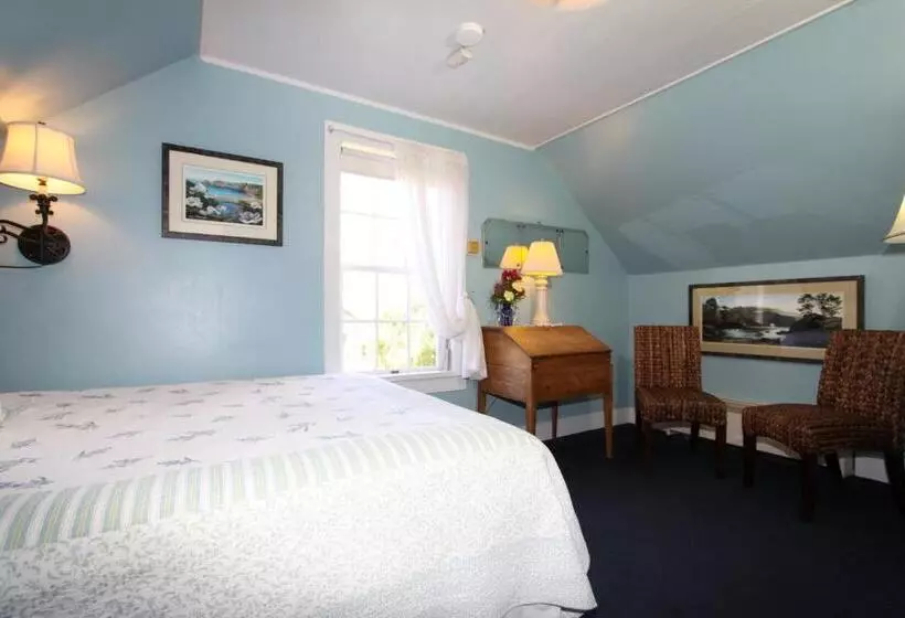 Seagull Inn Bed & Breakfast