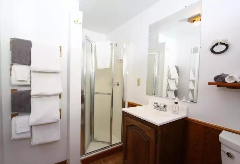 Seagull Inn Bed & Breakfast