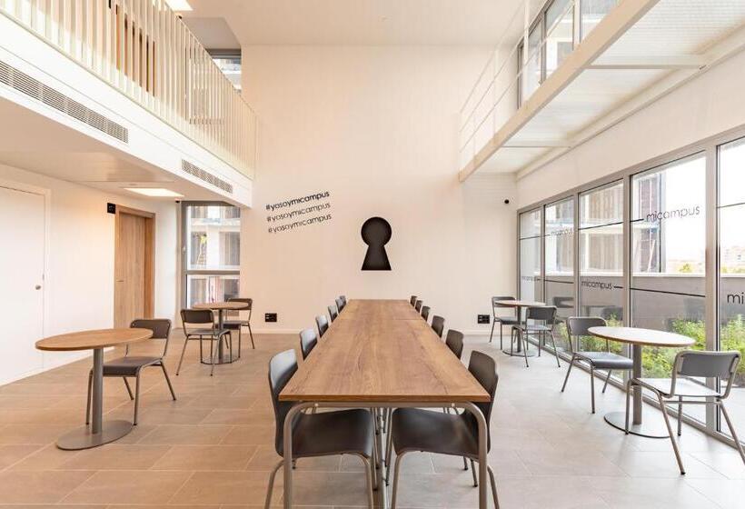 هاستل Micampus Barcelona Student Residence