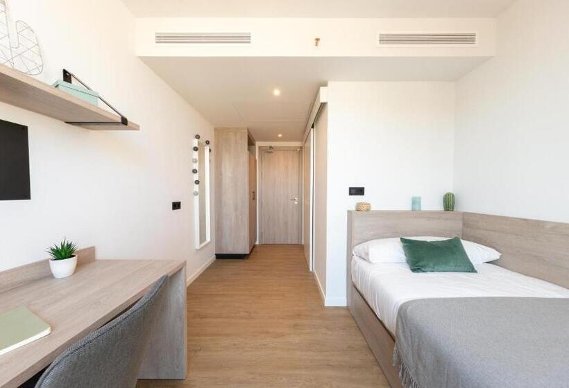 هاستل Micampus Barcelona Student Residence
