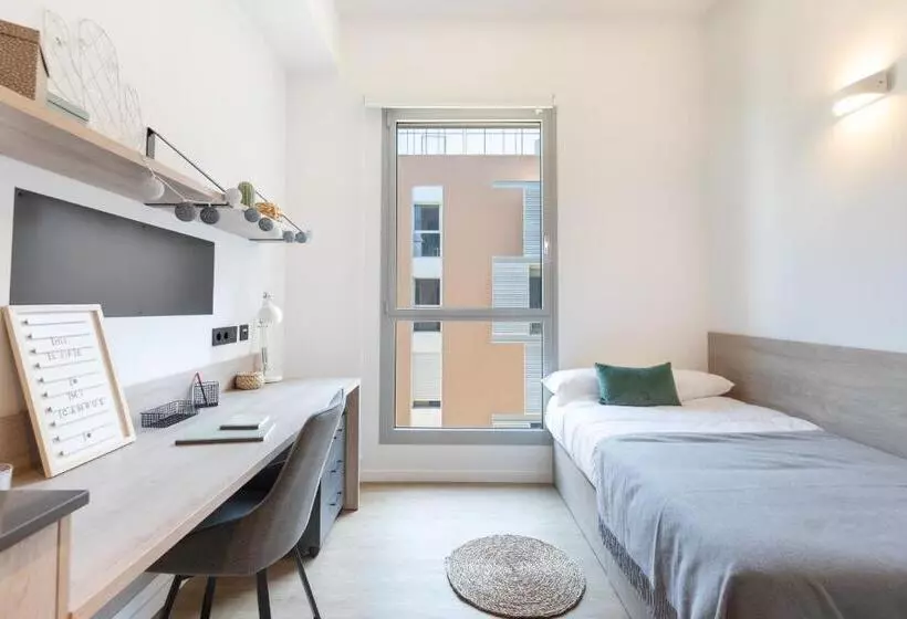 هاستل Micampus Barcelona Student Residence