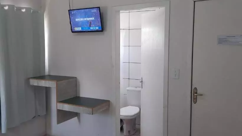 Retkeilymaja Pousada Blue Garden