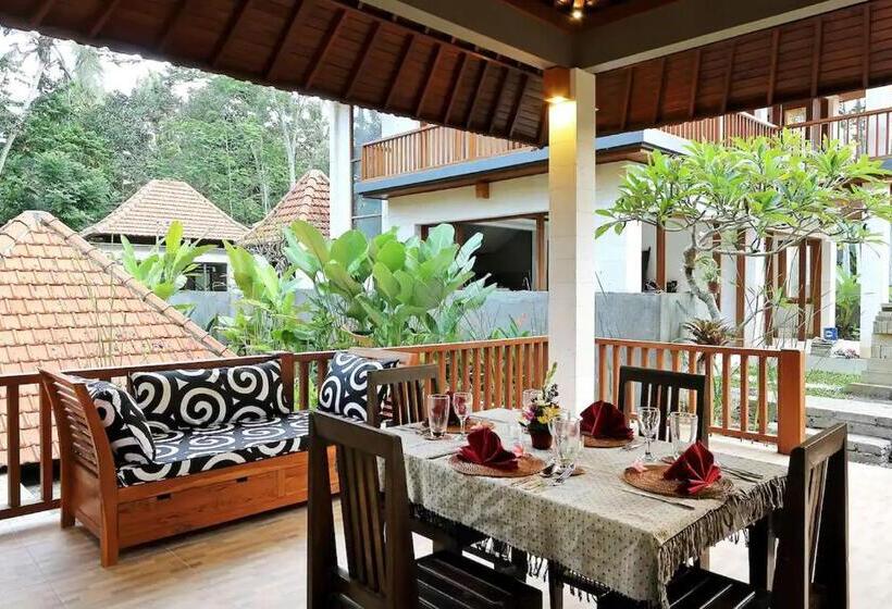 Bed and Breakfast Mahayoni Villa