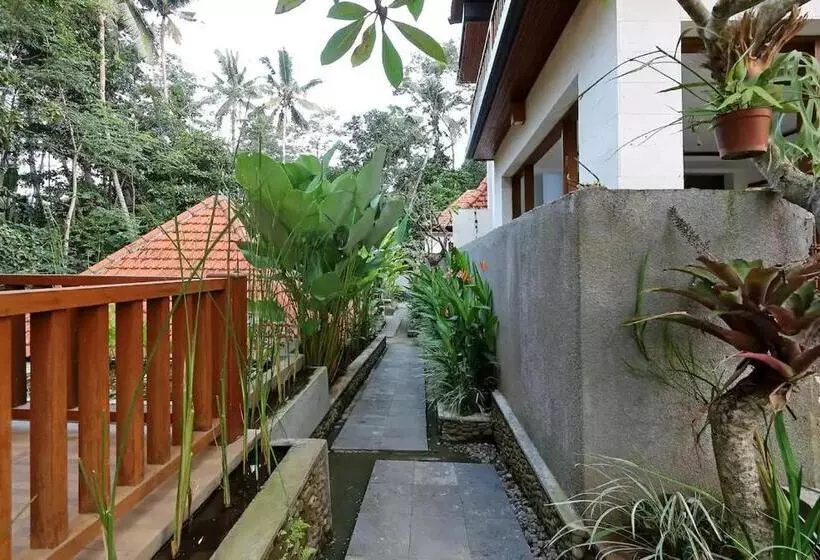 ベッドアンドブレックファースト Mahayoni Villa