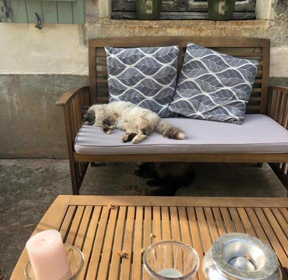 ベッドアンドブレックファースト Mas D’aubrac