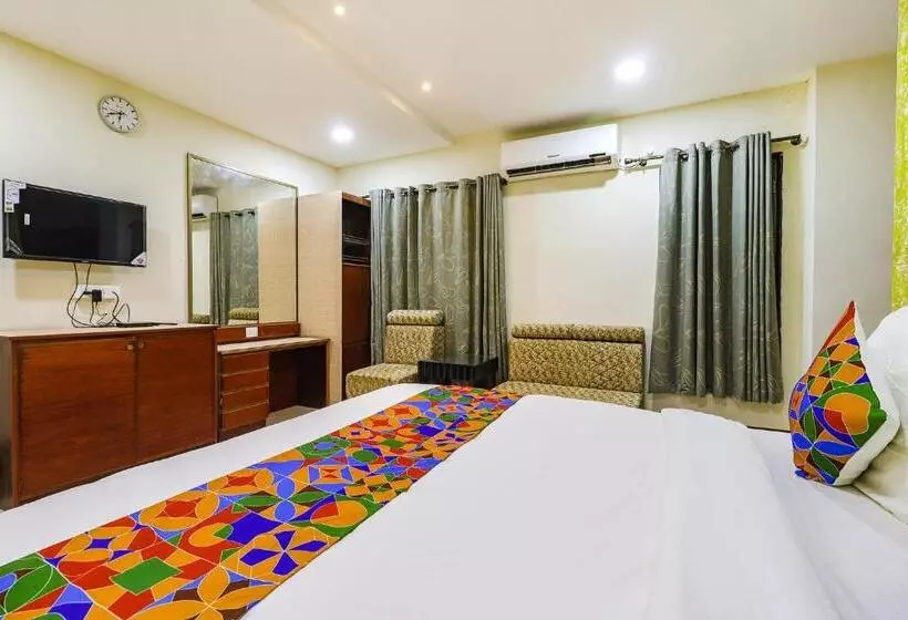 Fabhotel J Sons
