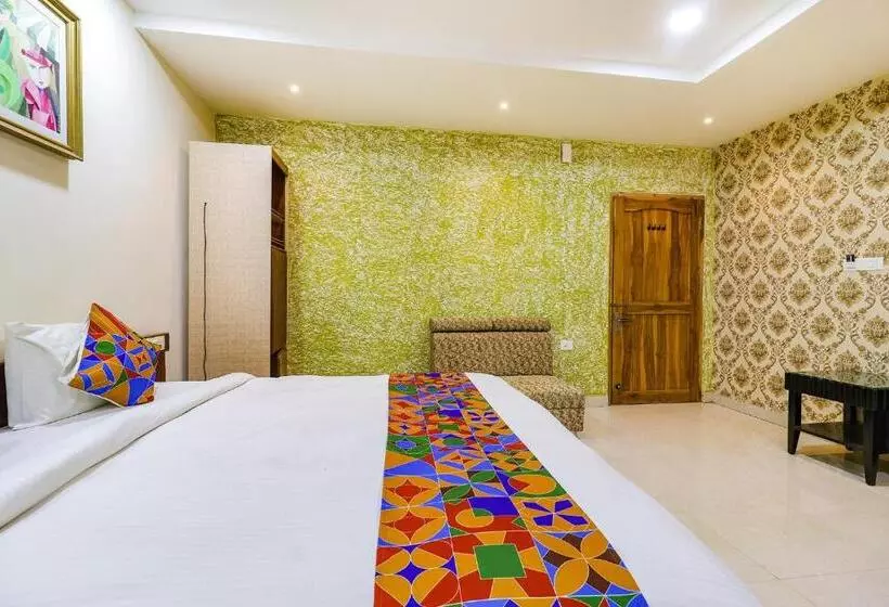 Fabhotel J Sons